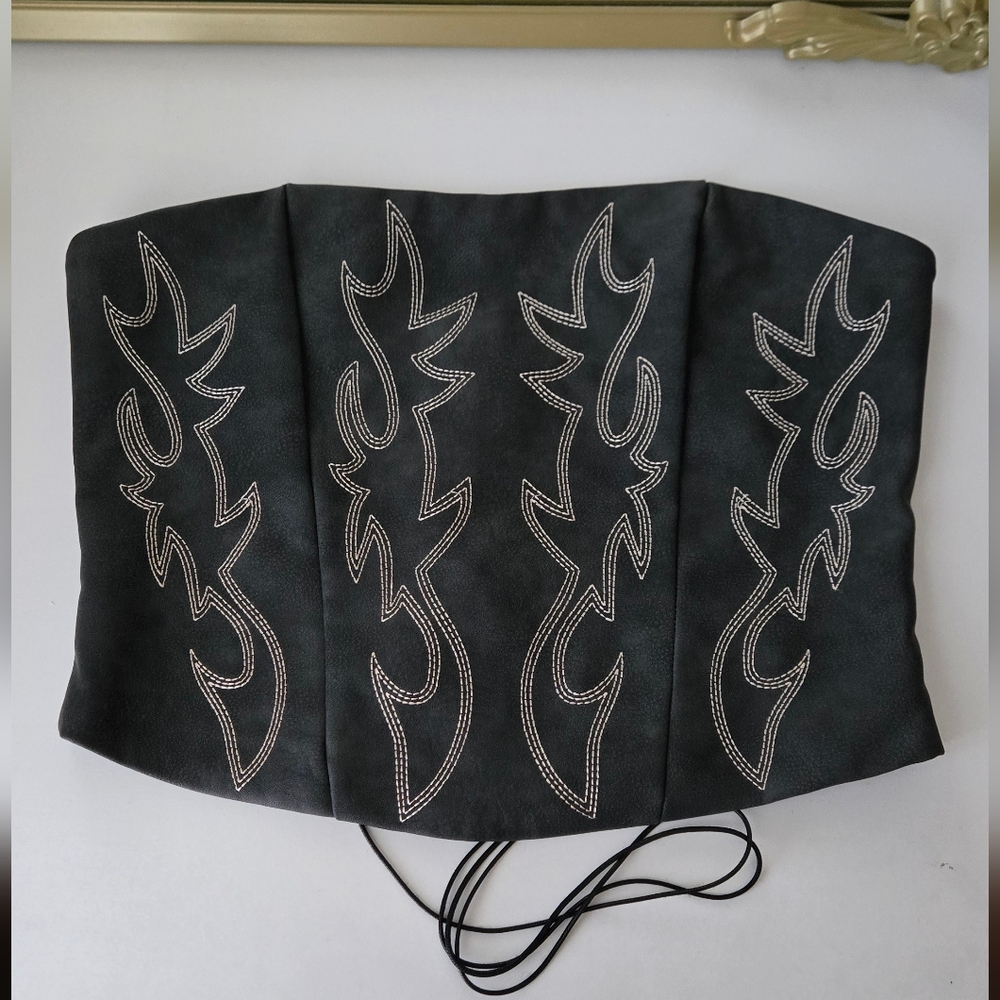 Womens top bustier western medium